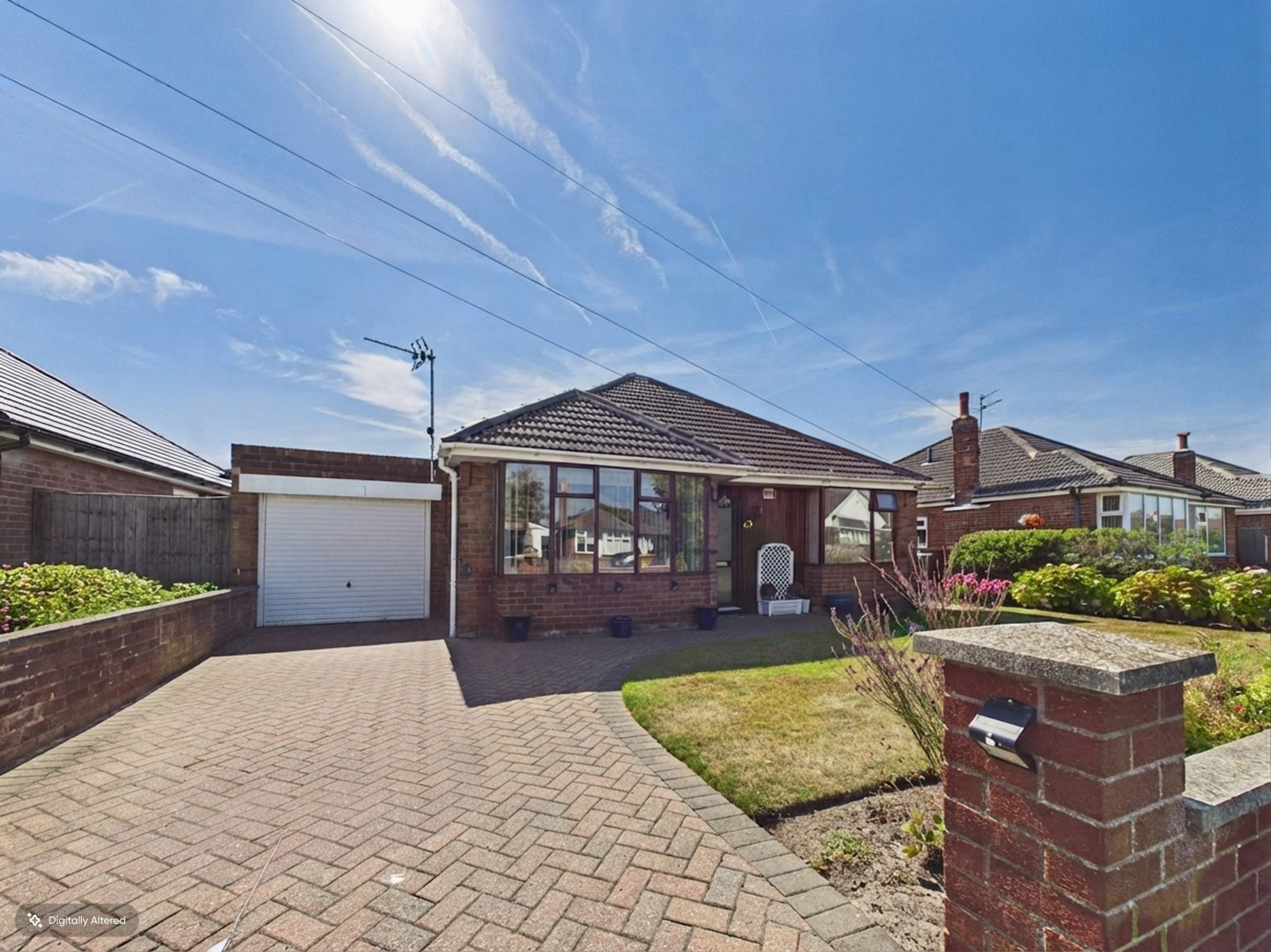3 bedroom Link detached house For Sale