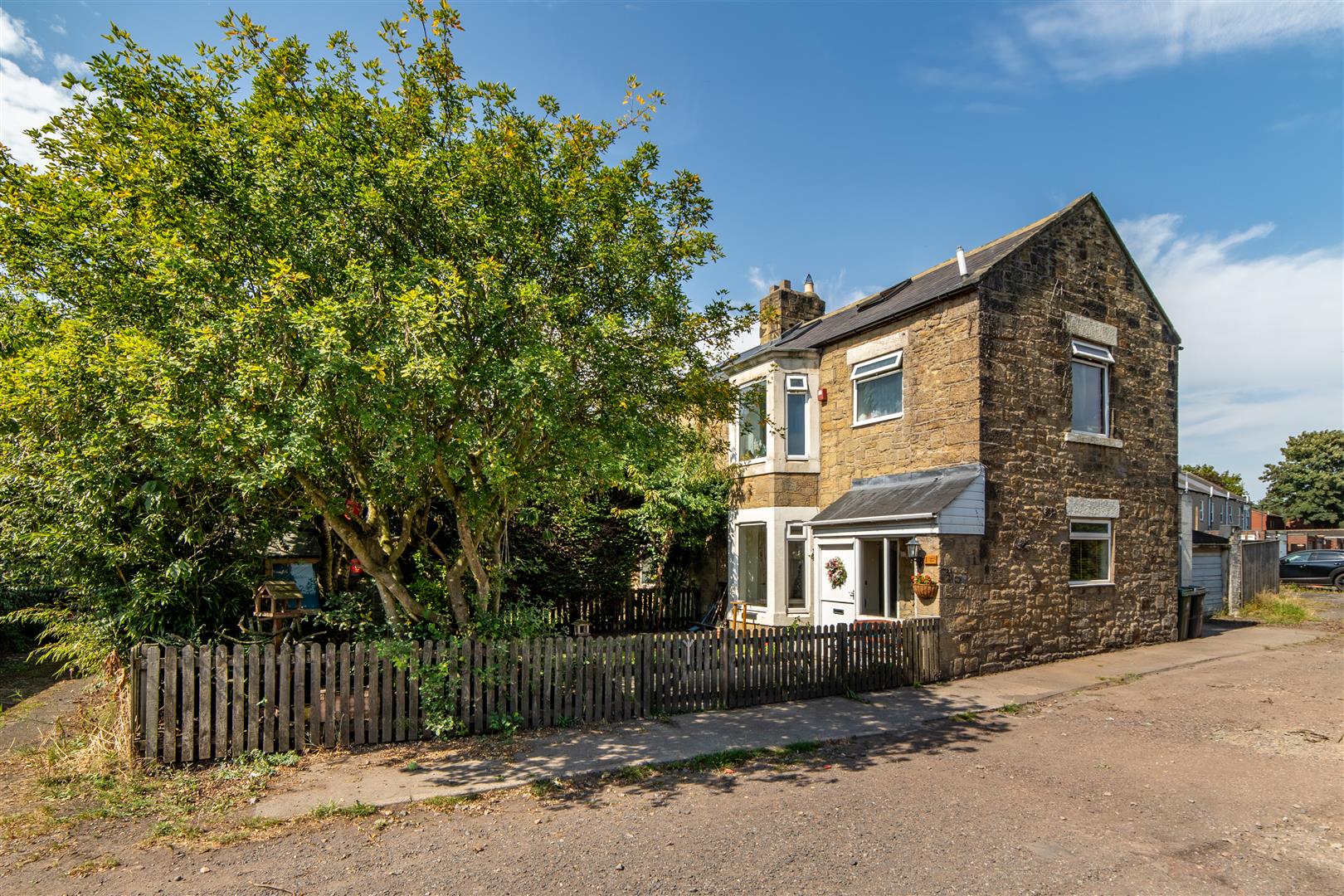 3 bedroom House (unspecified) For Sale