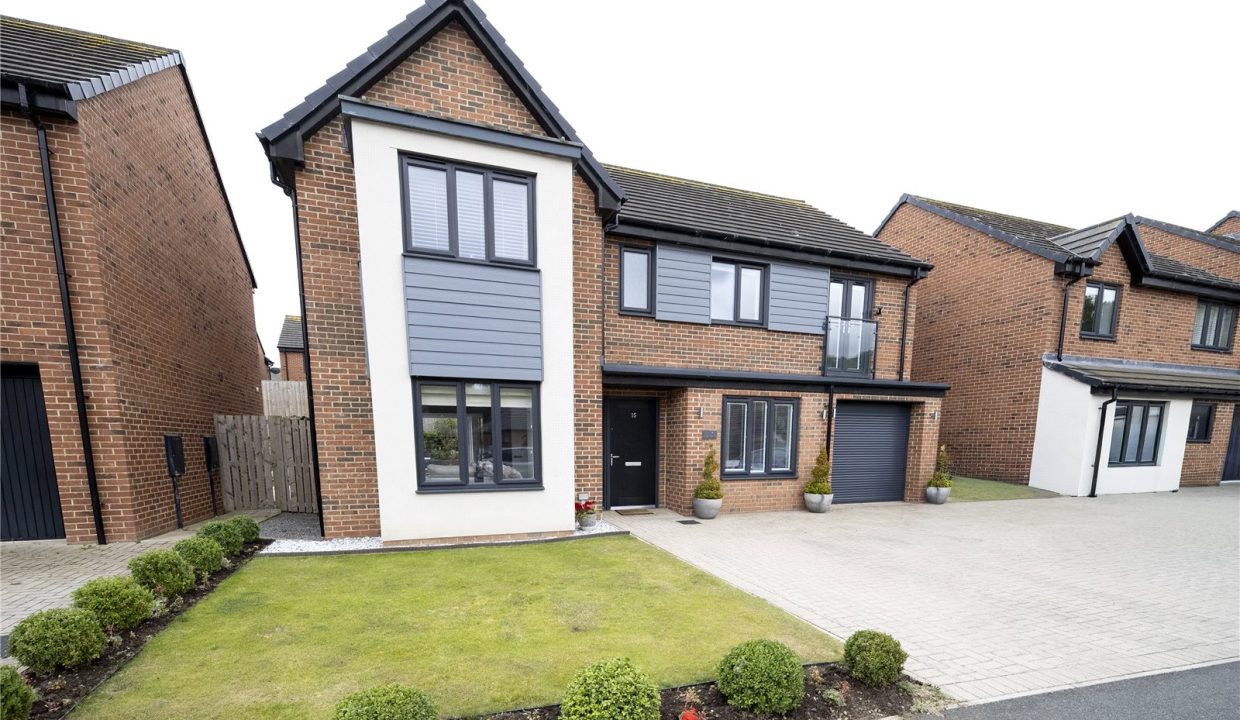  Detached house For Sale