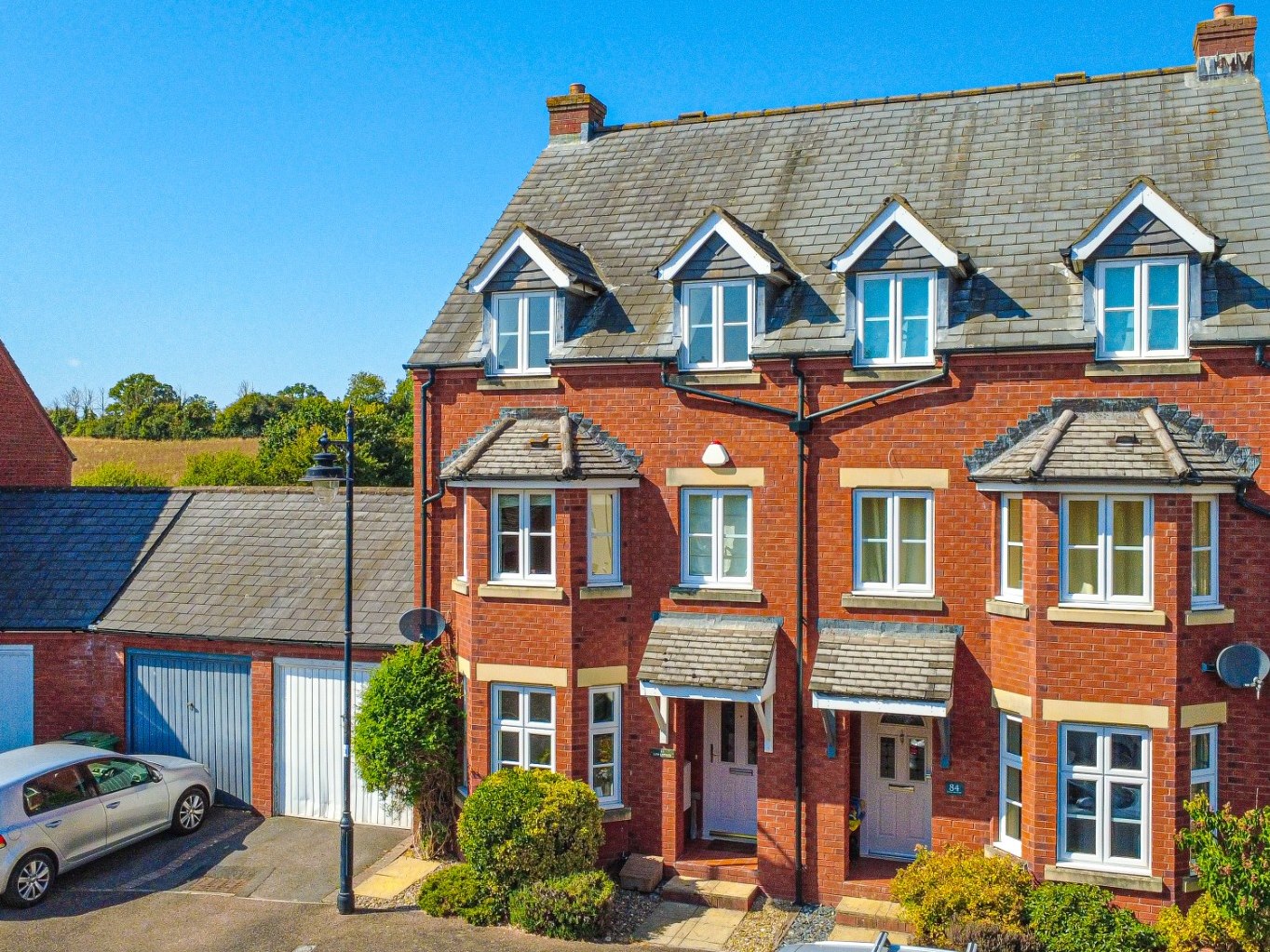 3 bedroom Town house Under Offer