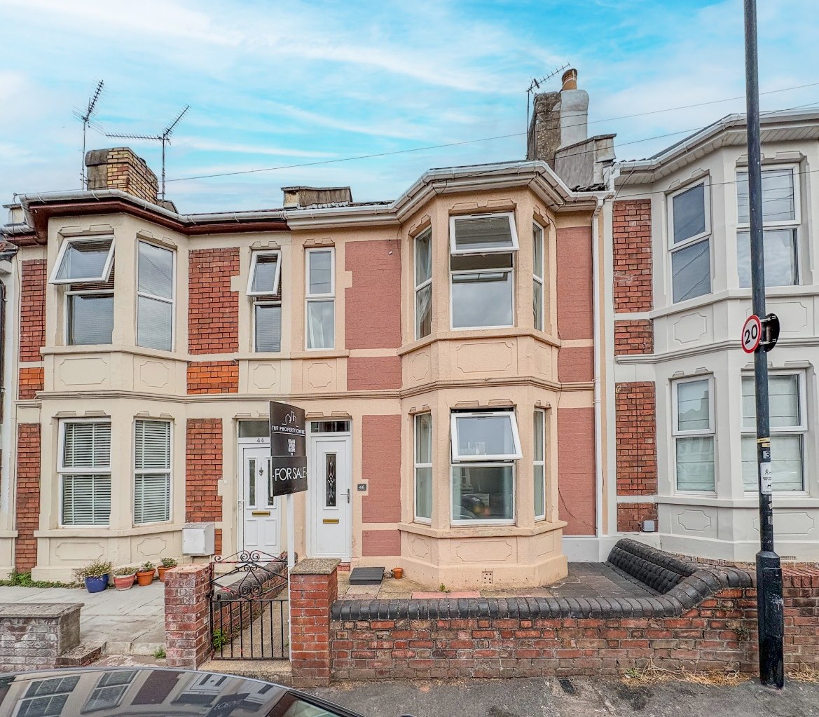 2 bedroom  For Sale
