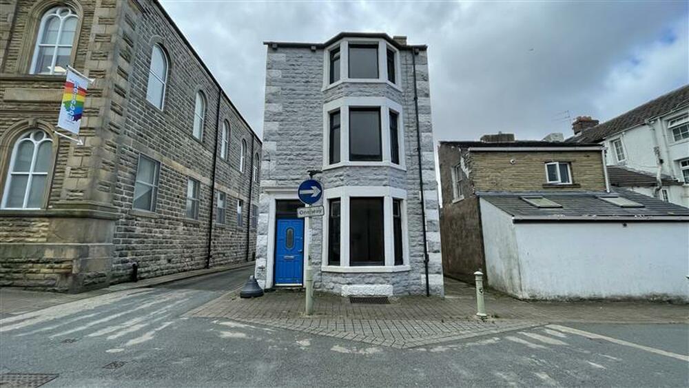  Detached house For Sale