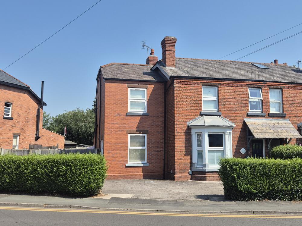  Semi-detached house For Sale