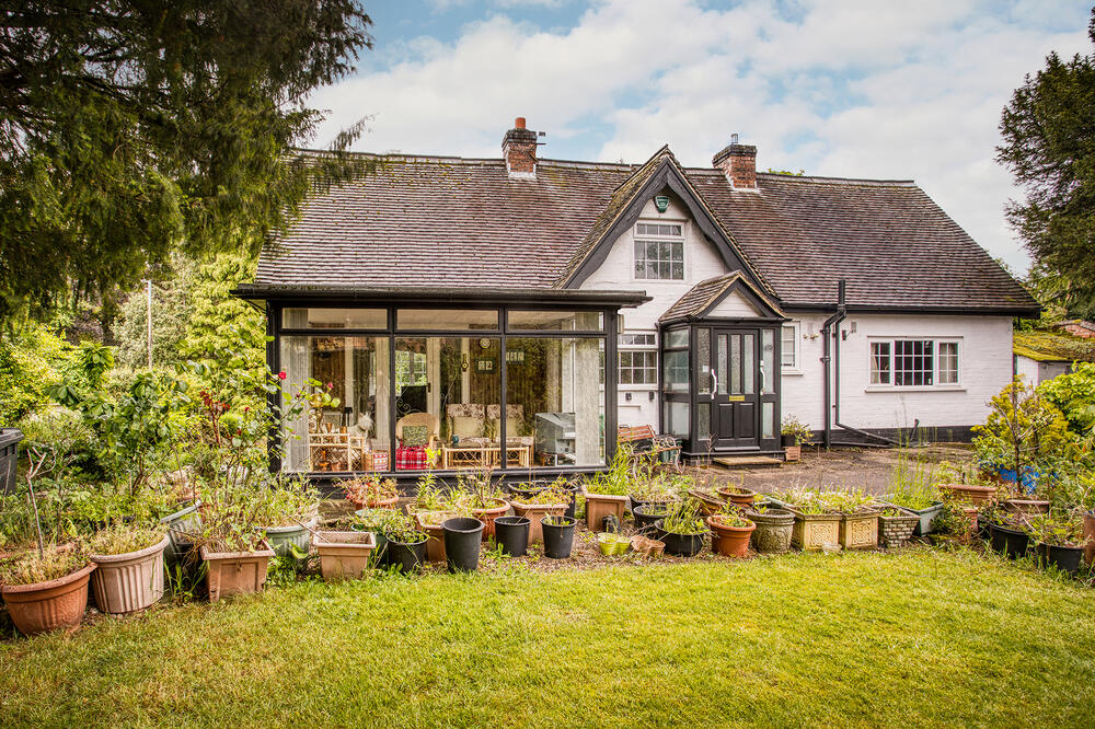 3 bedroom Coach House For Sale