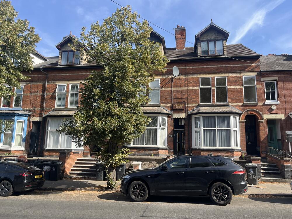  Flat For Sale