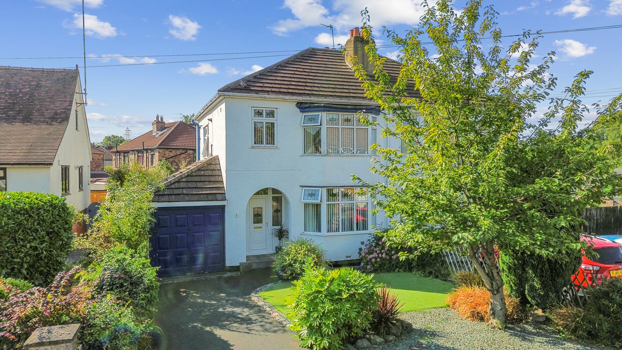 3 bedroom Semi-detached house For Sale