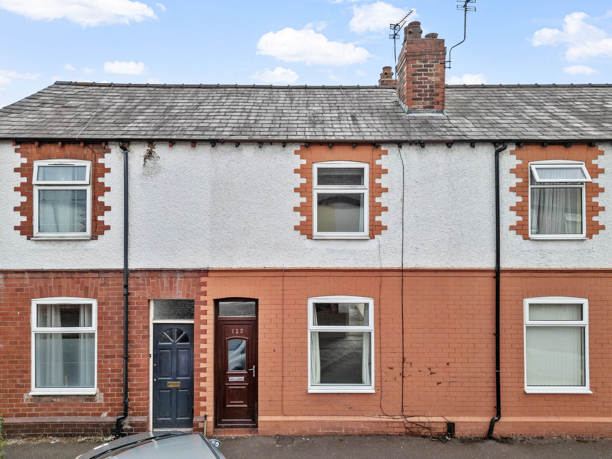 2 bedroom Terraced House Under Offer