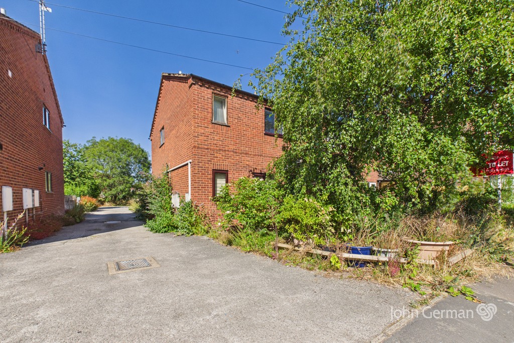 1 bedroom  For Sale