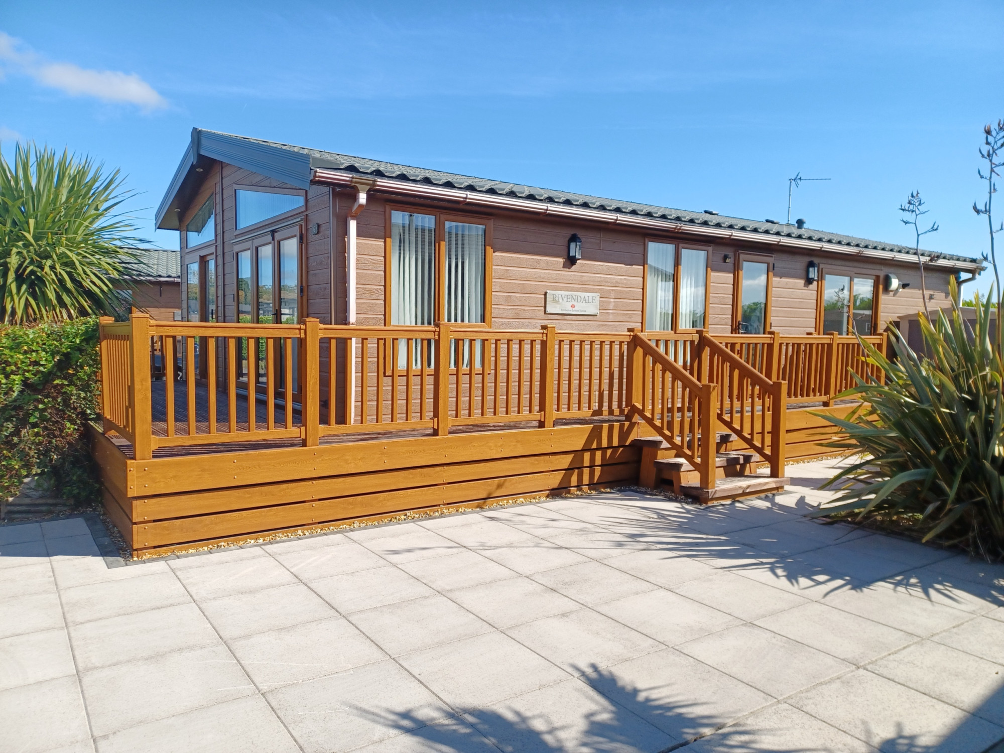 2 bedroom House (unspecified) For Sale