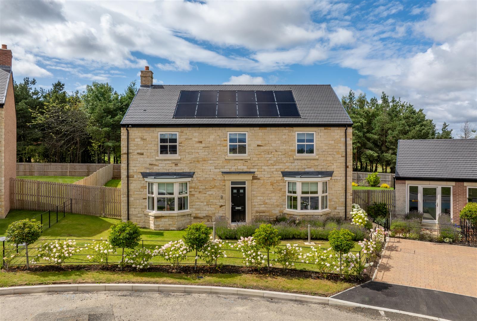 4 bedroom House (unspecified) To Let