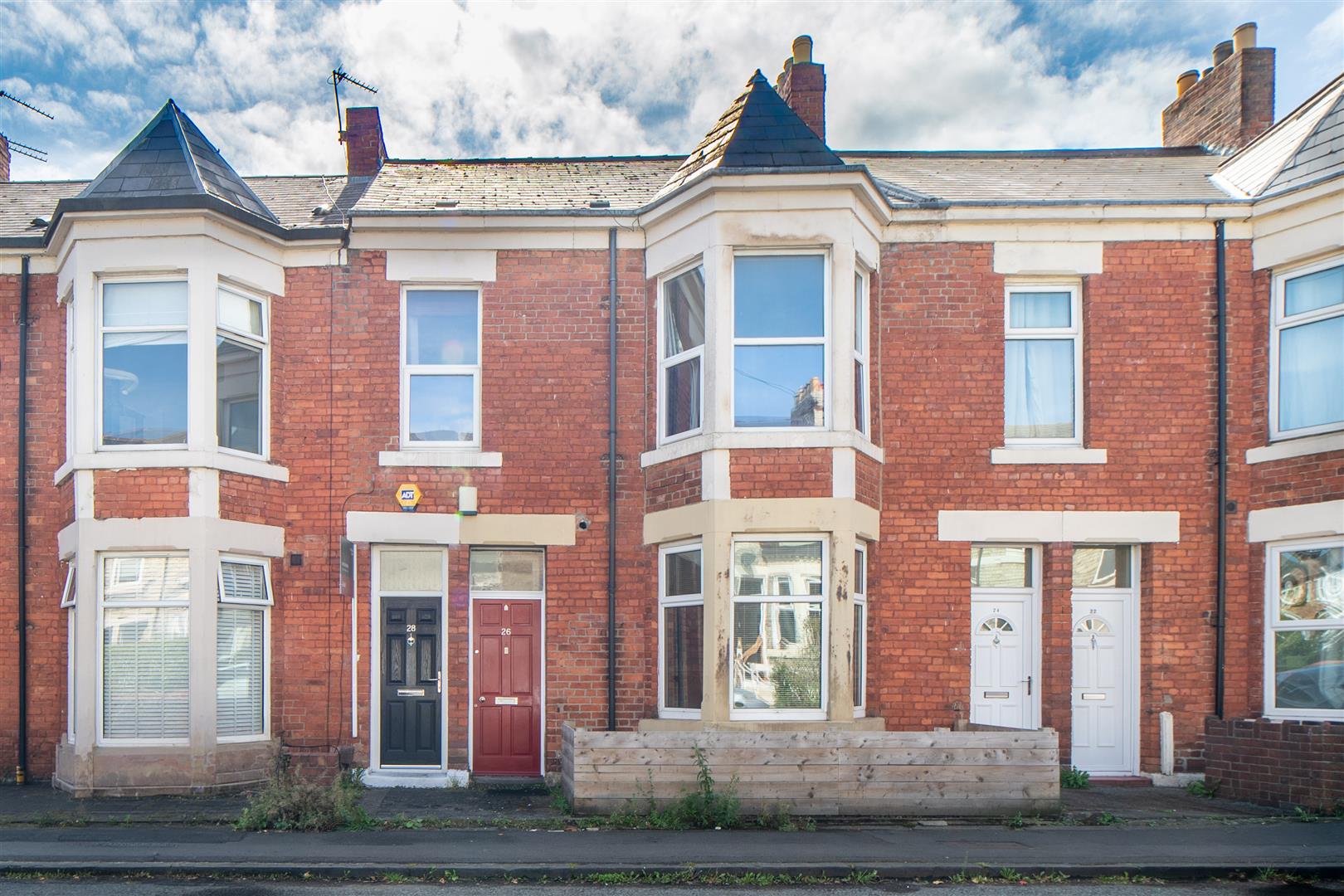 2 bedroom Flat Let