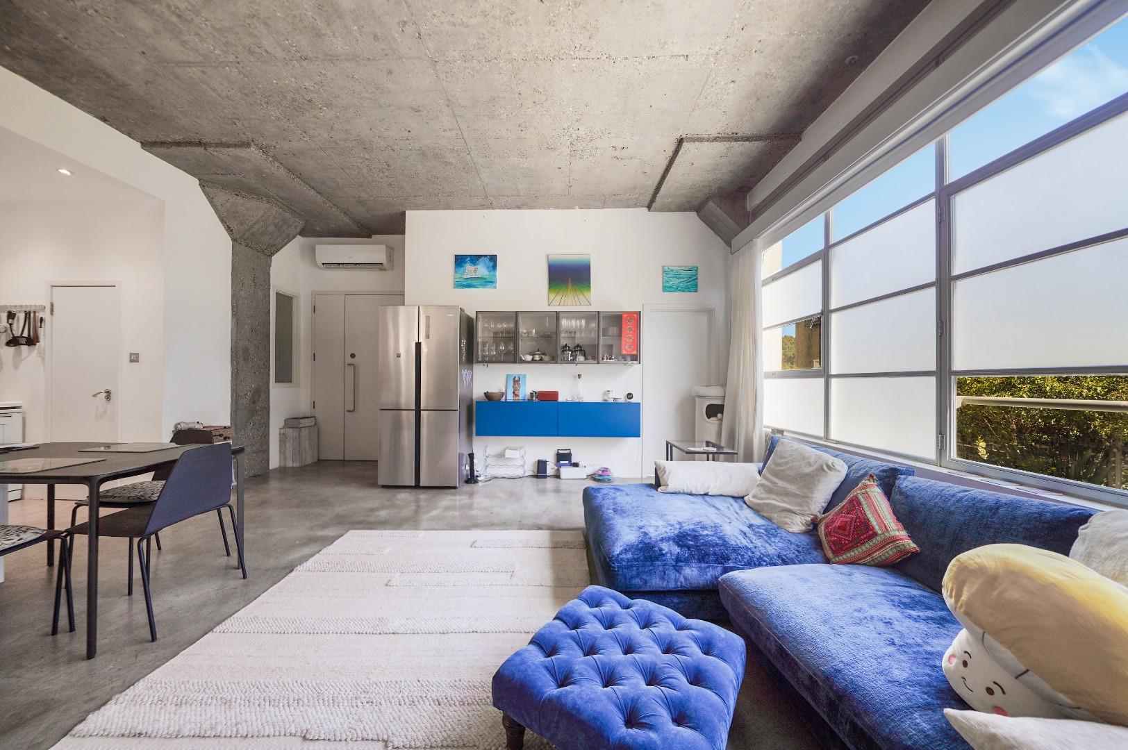 1 bedroom Flat To Let