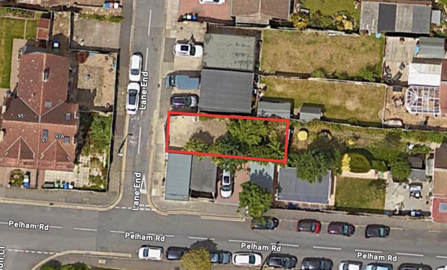 3 bedroom Land (Residential) Sold