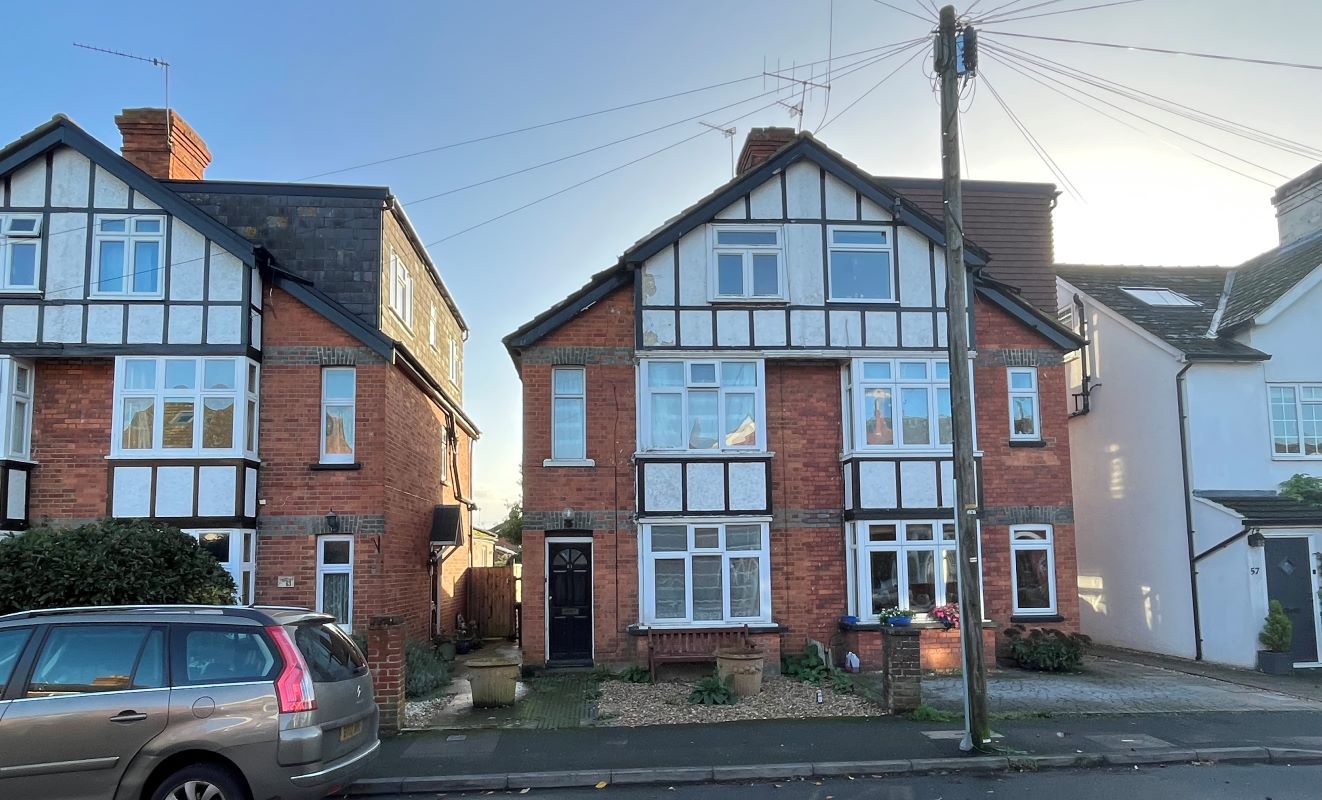 4 bedroom Semi-detached house Sold