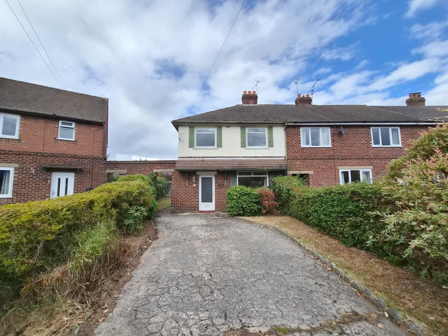 3 bedroom End of terrace house For Sale