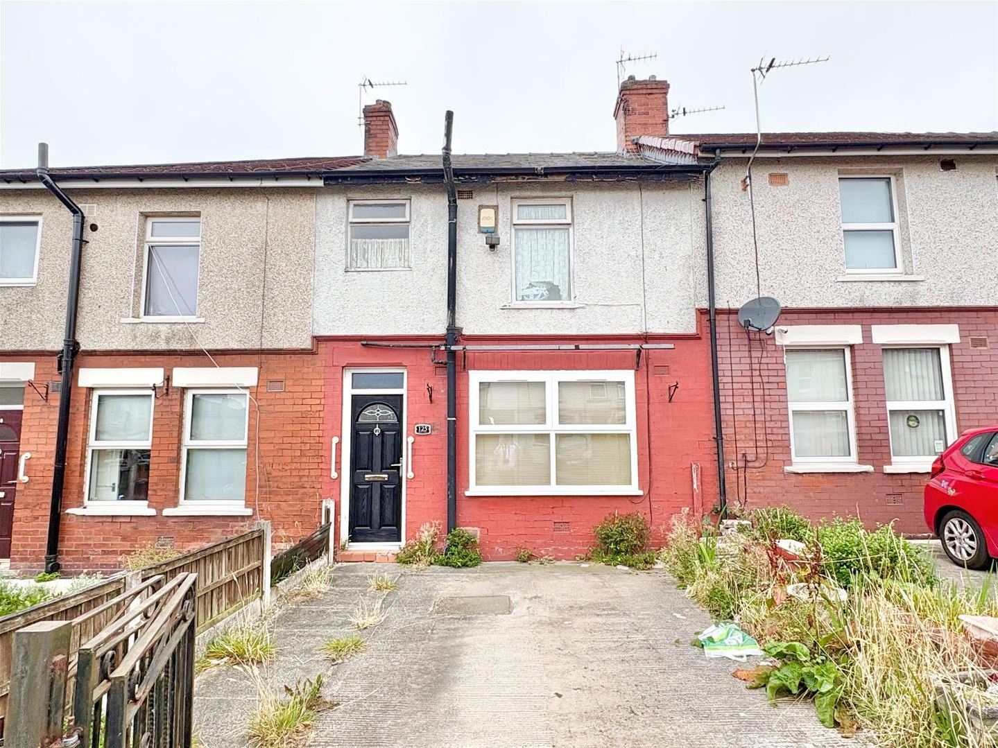 3 bedroom Terraced House Under Offer