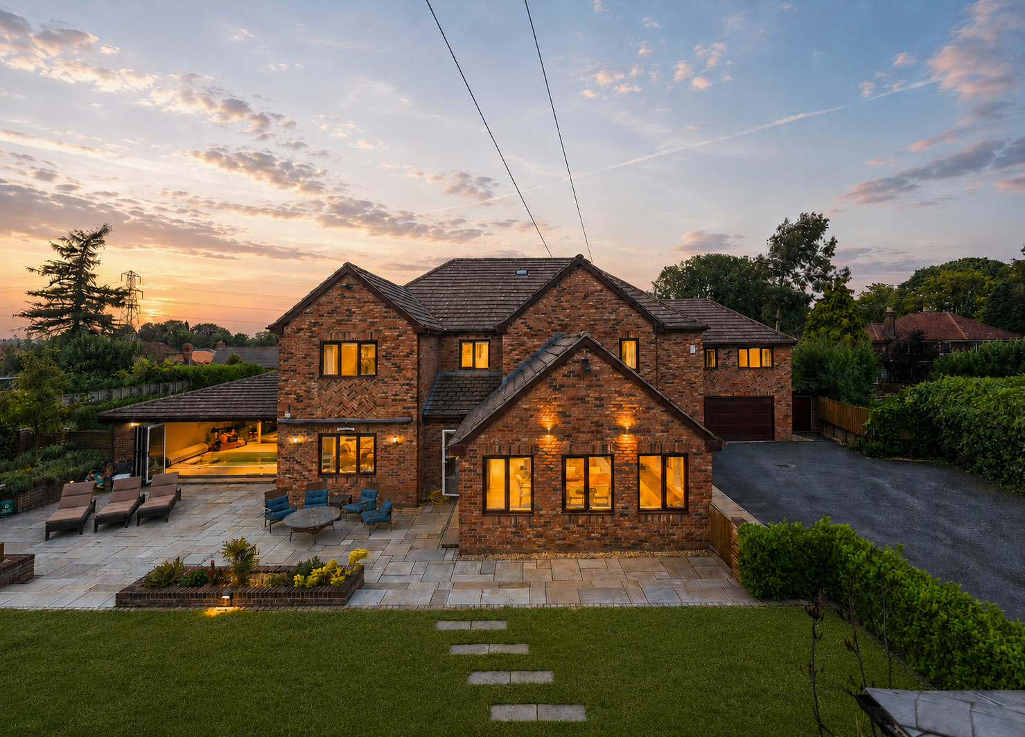 6 bedroom Detached house For Sale
