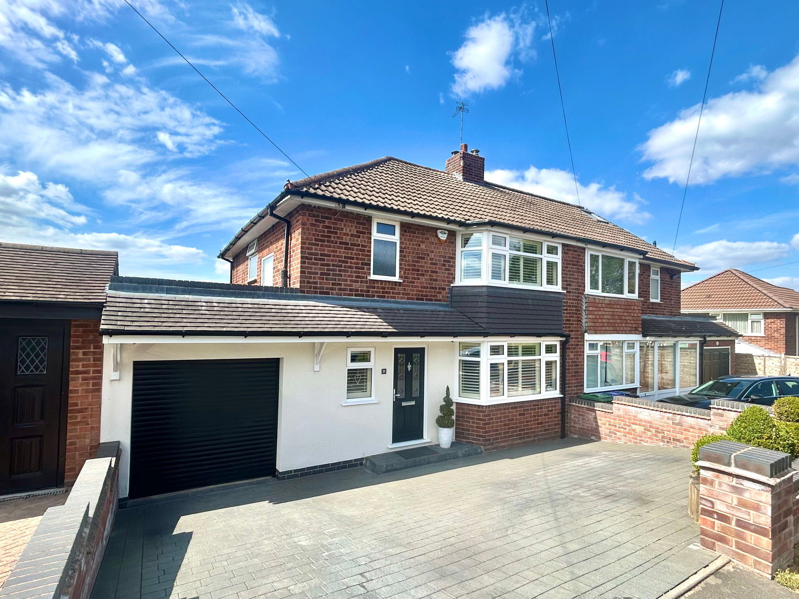 3 bedroom Semi-detached house For Sale