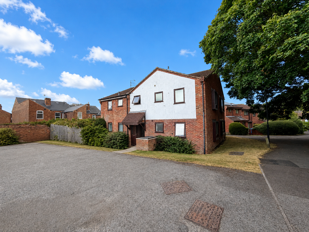  Block of Apartments For Sale