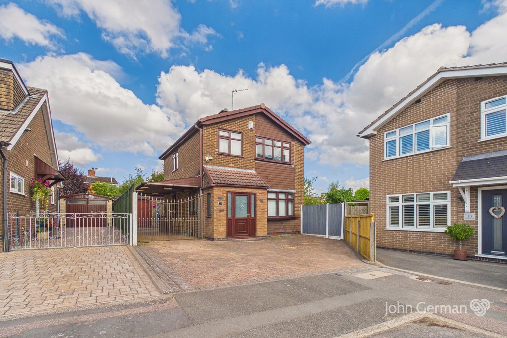 3 bedroom Detached house For Sale