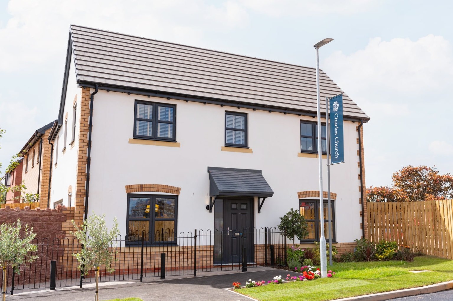 4 bedroom House (unspecified) For Sale
