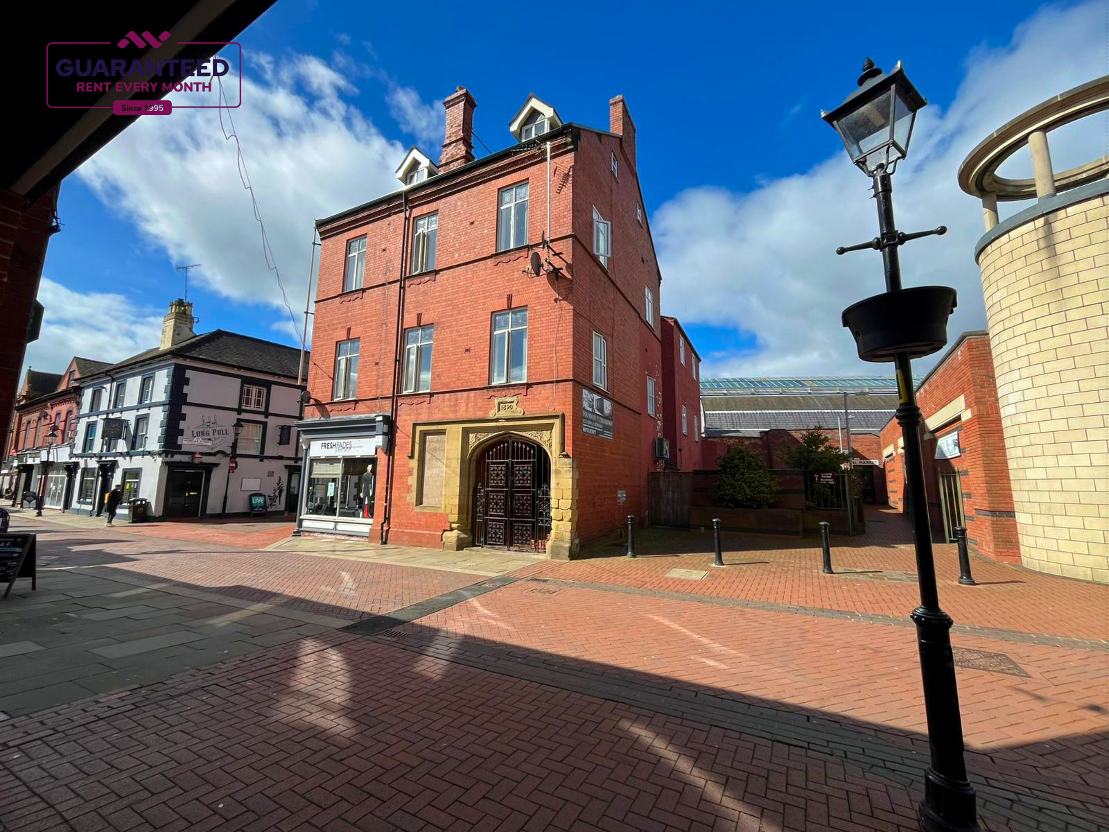 2 bedroom Flat To Let