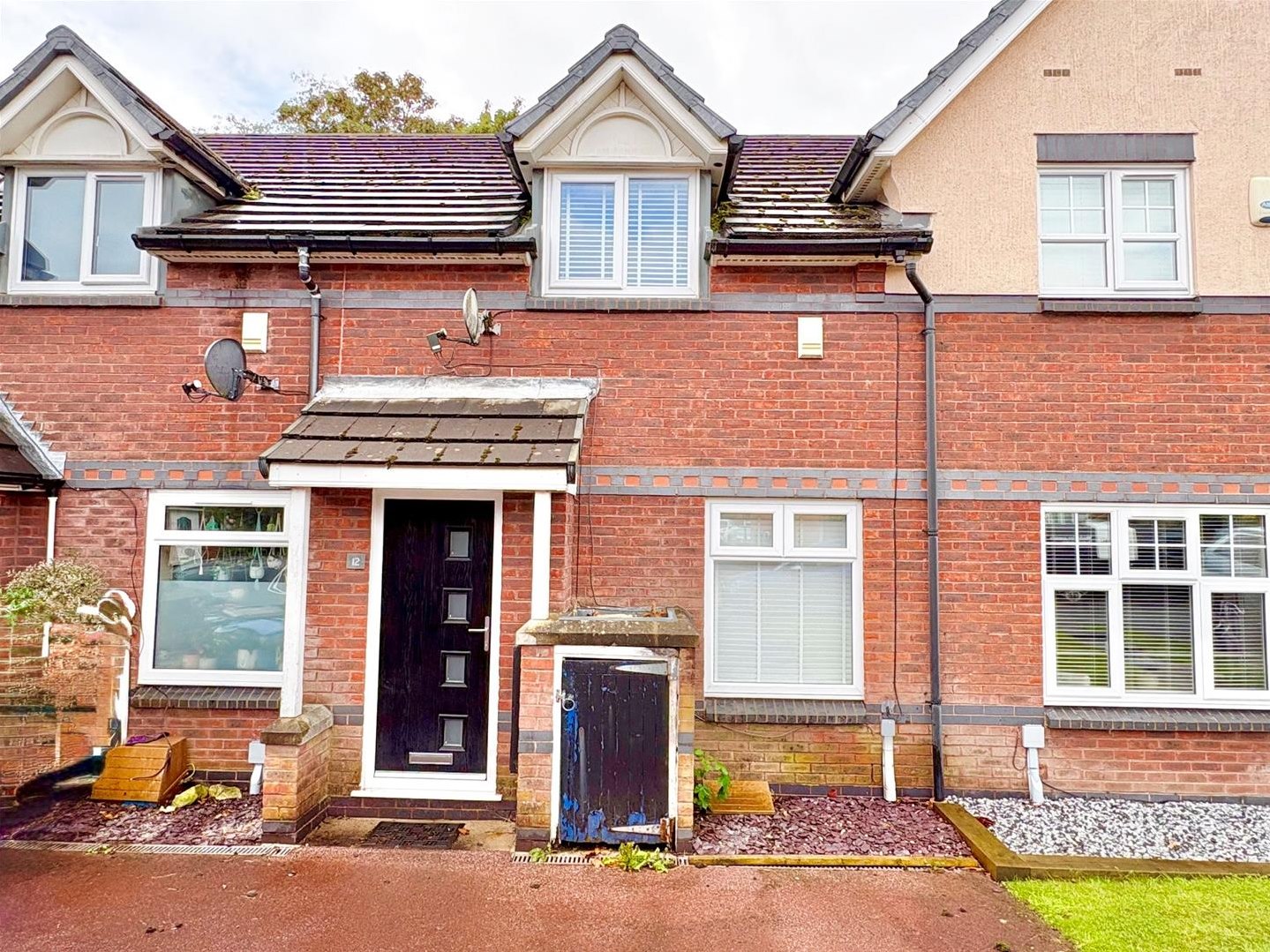 2 bedroom Town house For Sale