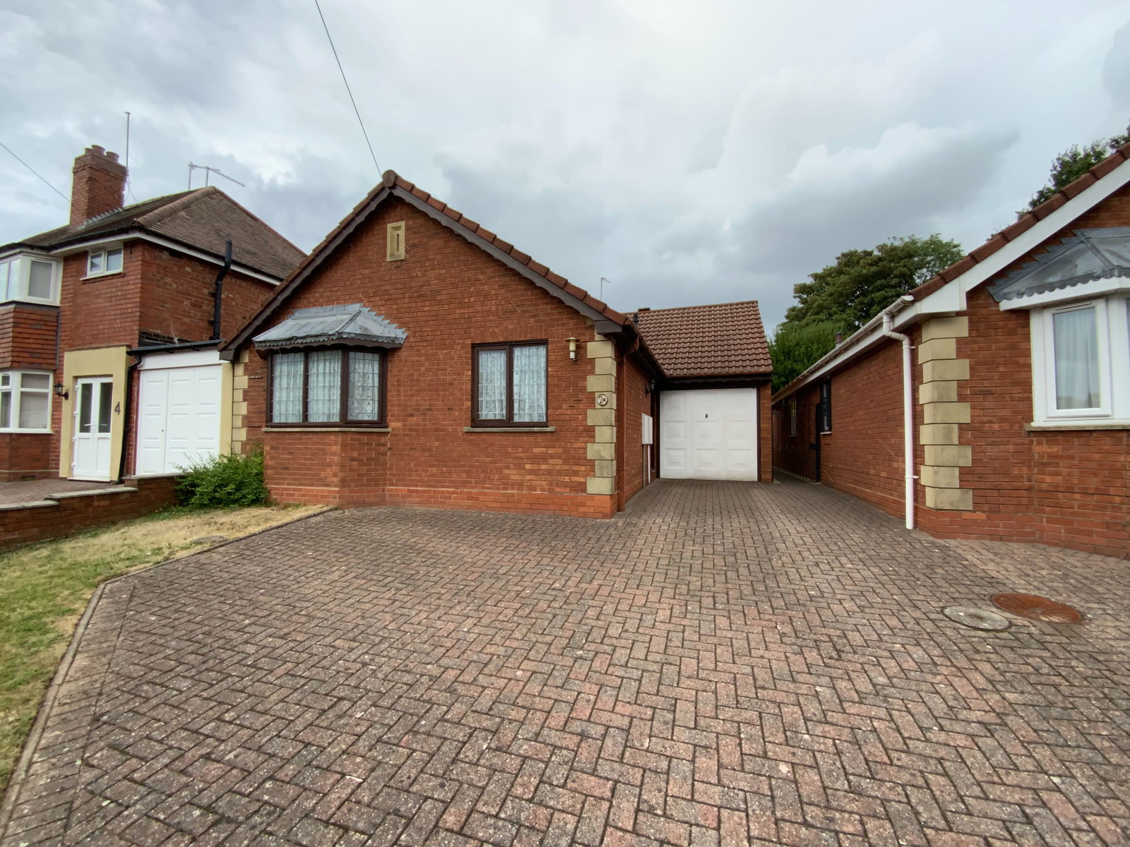 2 bedroom Detached bungalow For Sale