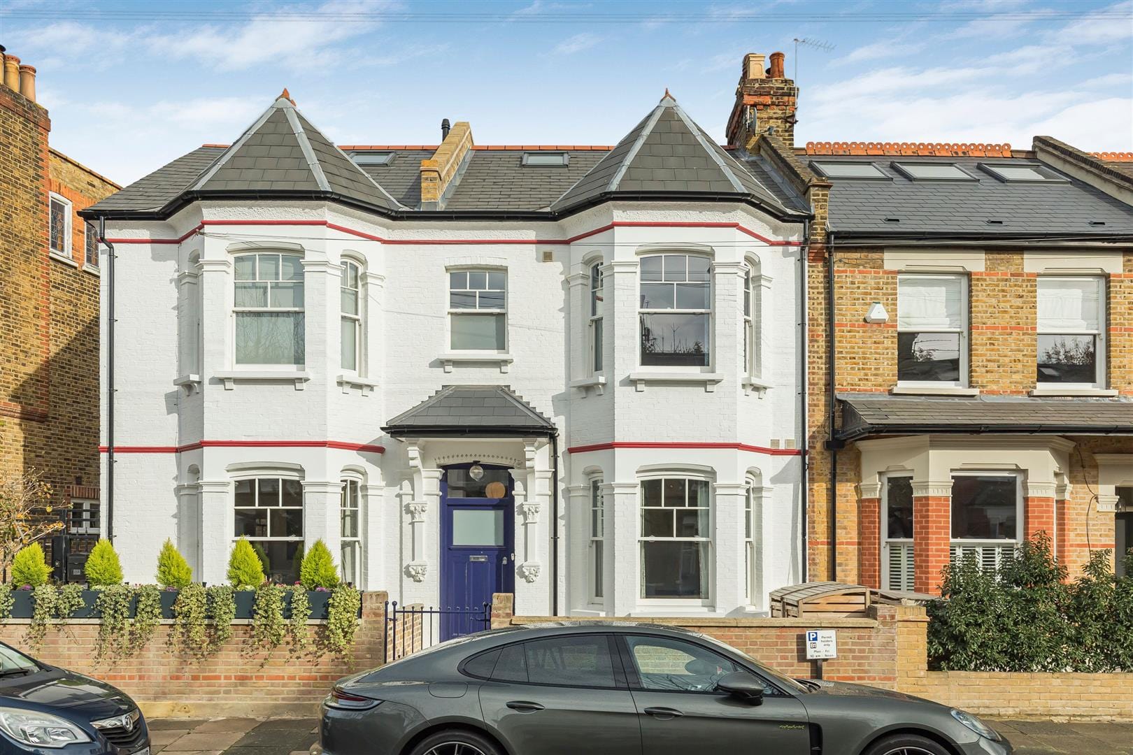 4 bedroom Property To Let