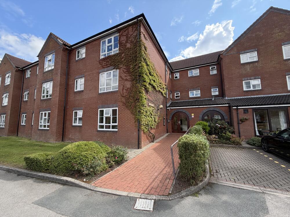 1 bedroom Property For Sale