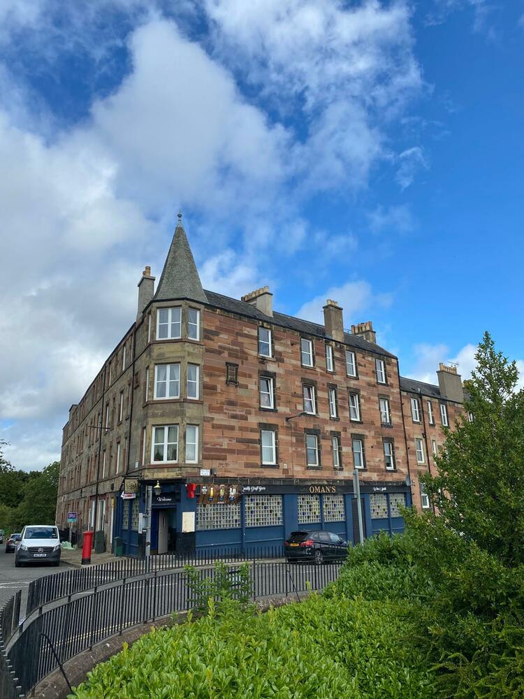1 bedroom Flat For Sale