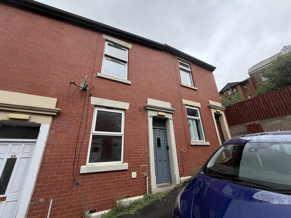 2 bedroom Flat share For Sale