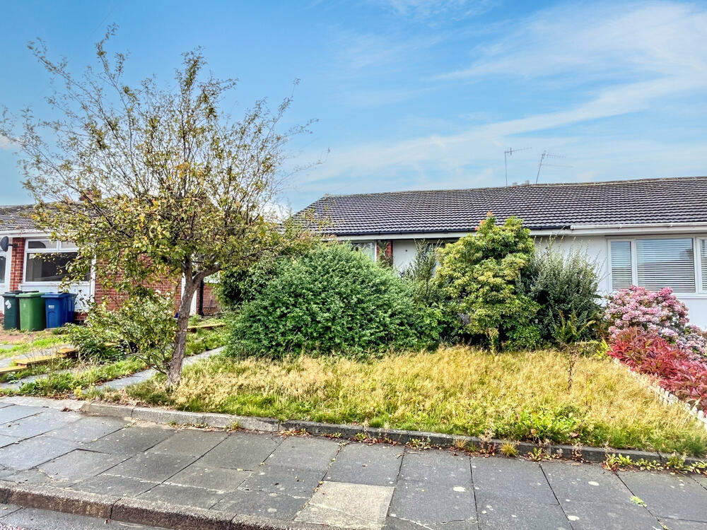  Detached bungalow For Sale