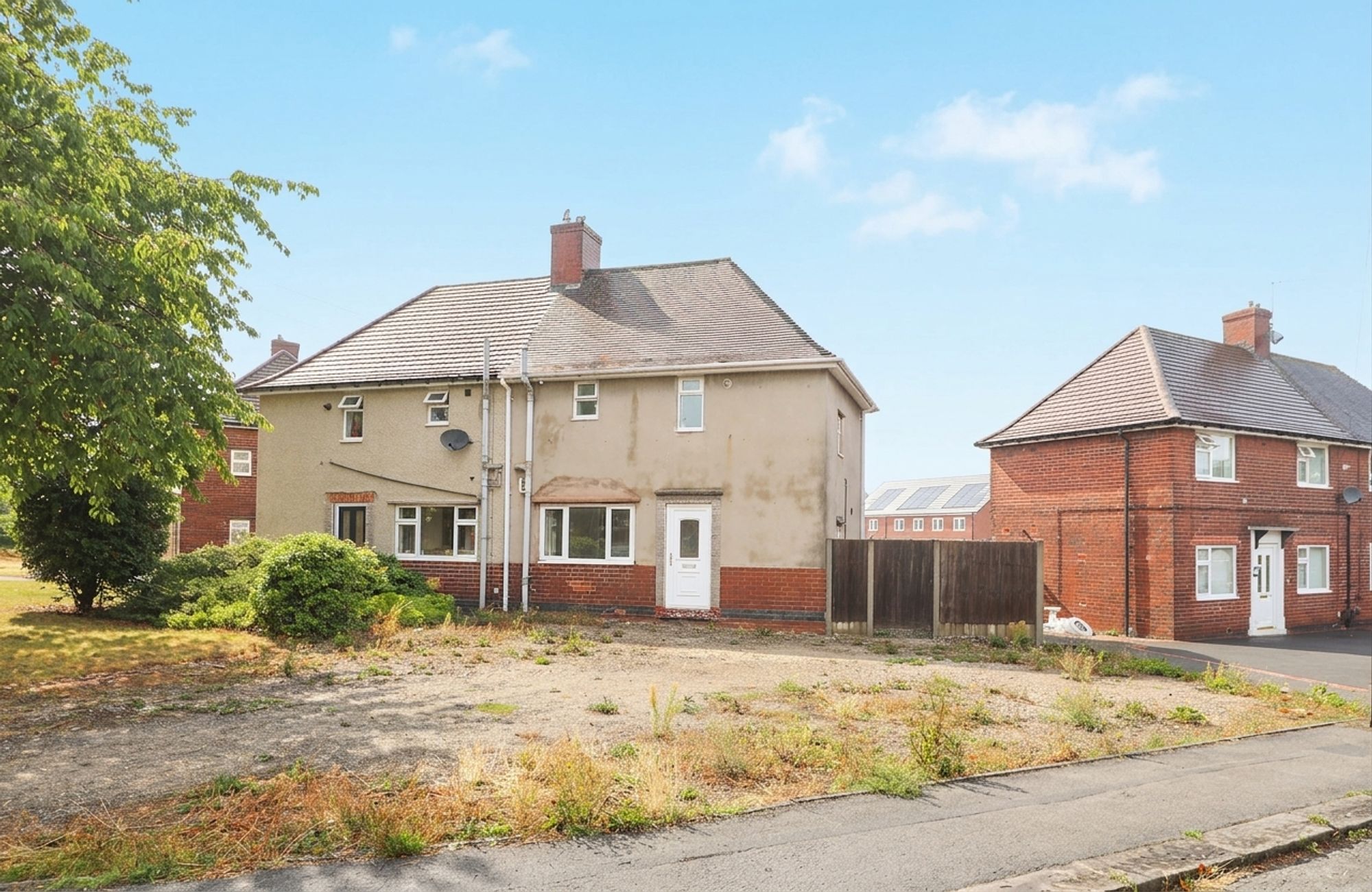 2 bedroom Semi-detached house For Sale
