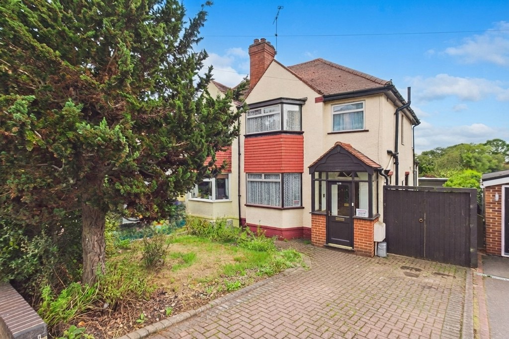 2 bedroom Semi-detached house For Sale