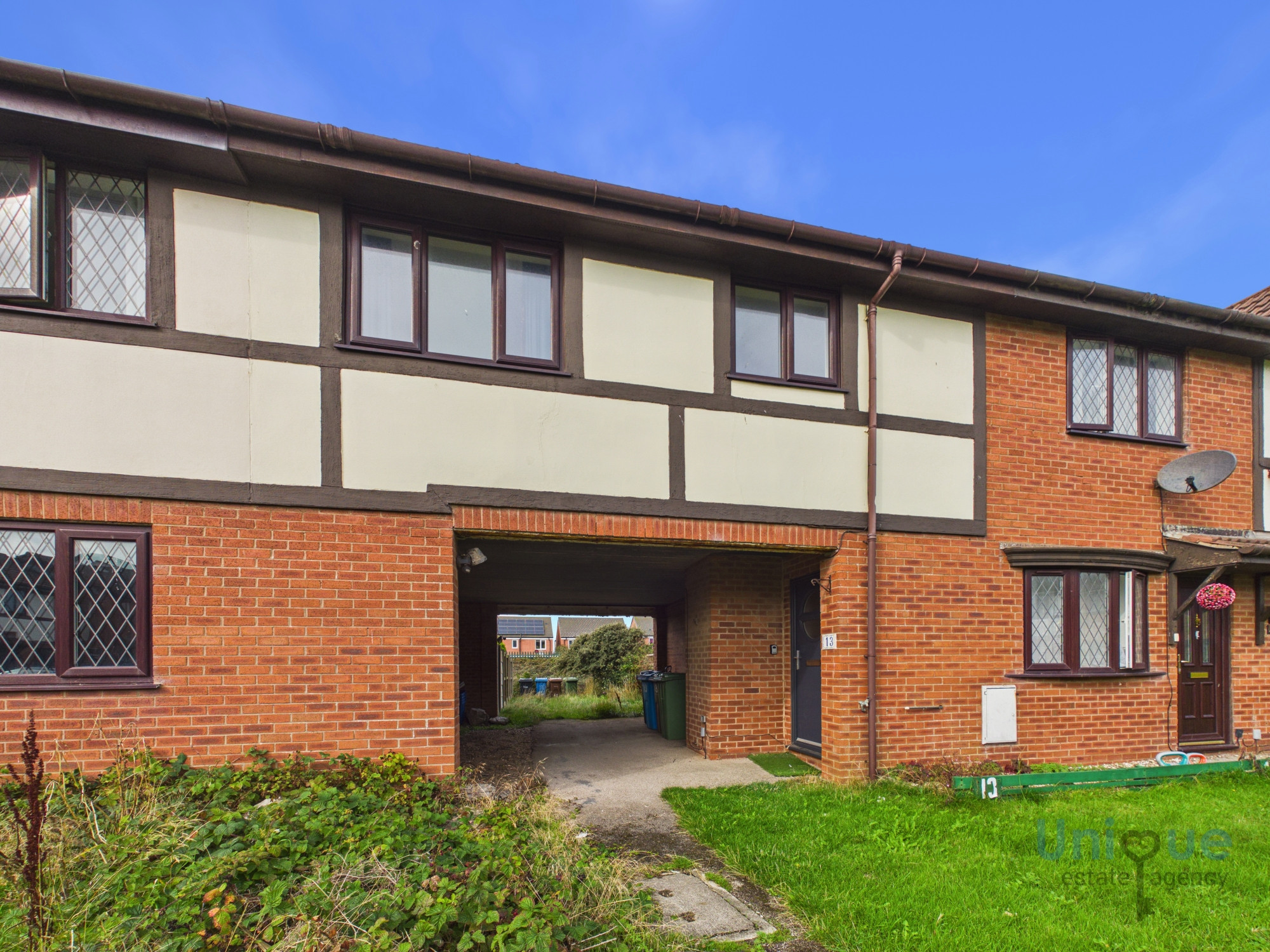 1 bedroom Block of Apartments To Let