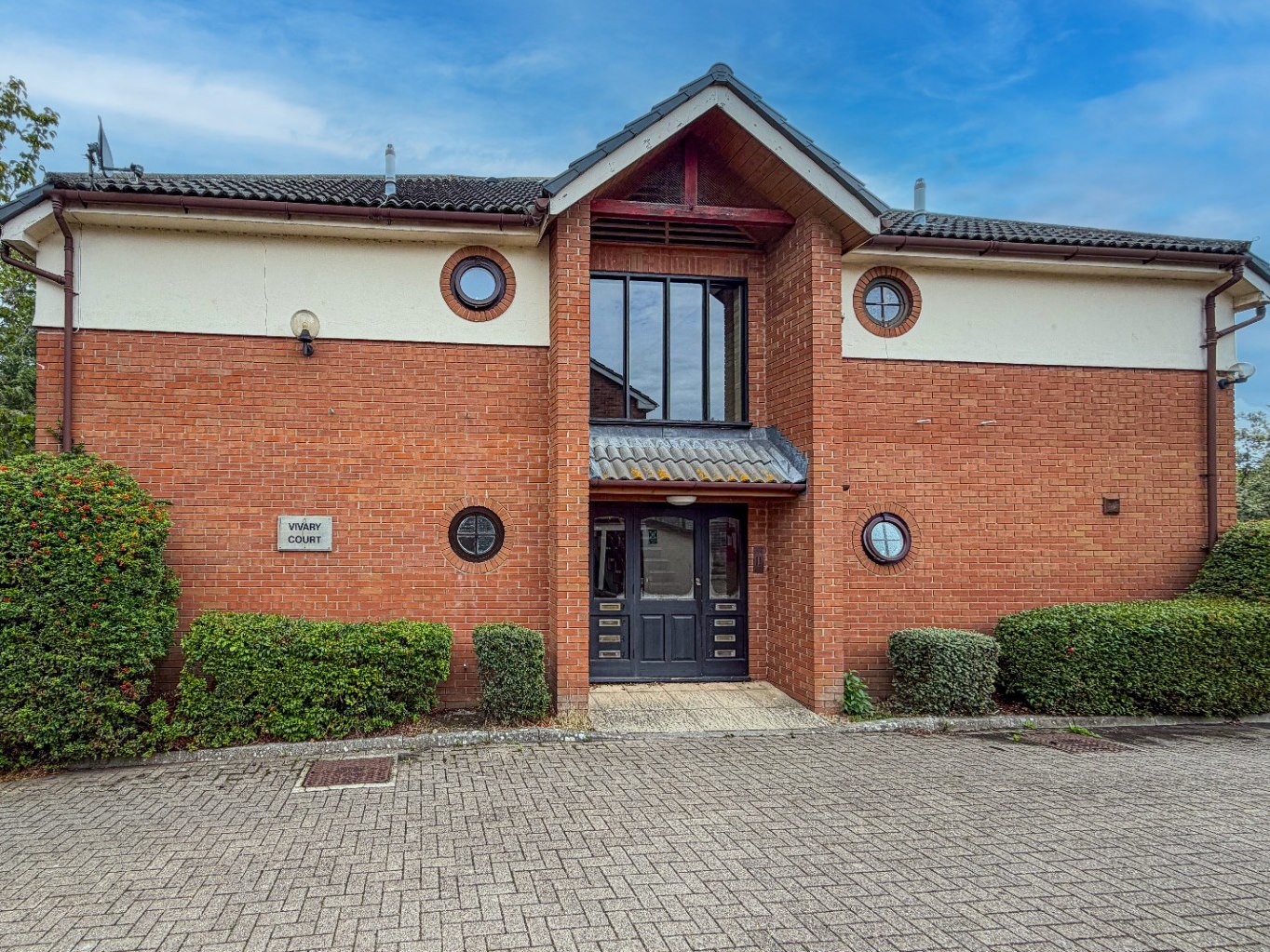 1 bedroom Apartment Let