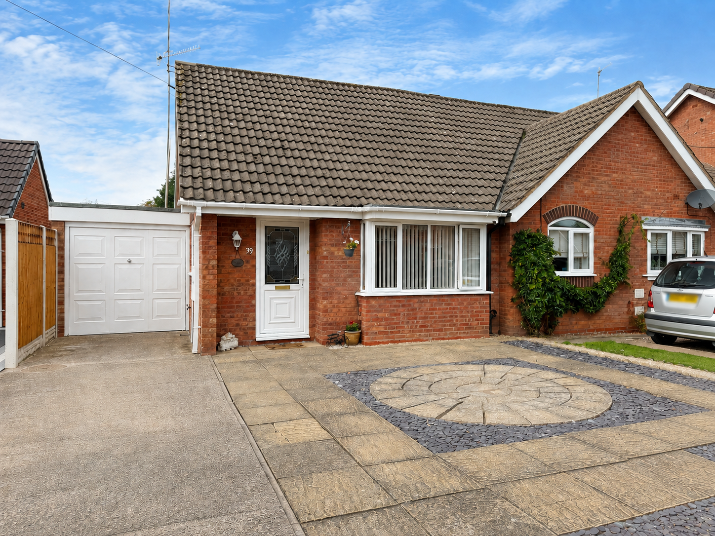 1 bedroom Detached bungalow Under Offer