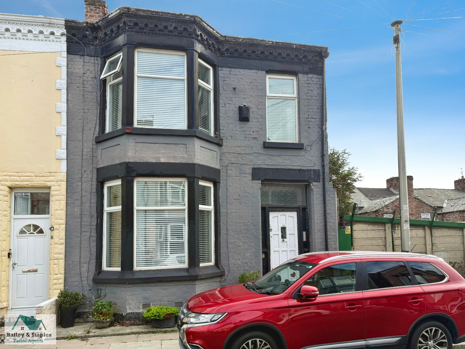 3 bedroom Terraced House For Sale