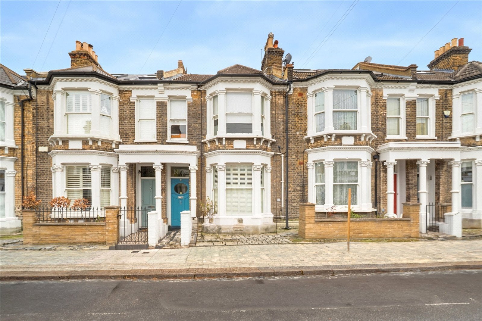1 bedroom Flat For Sale