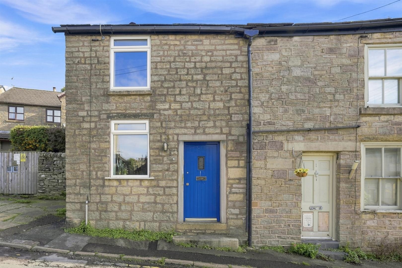 2 bedroom Cottage Under Offer