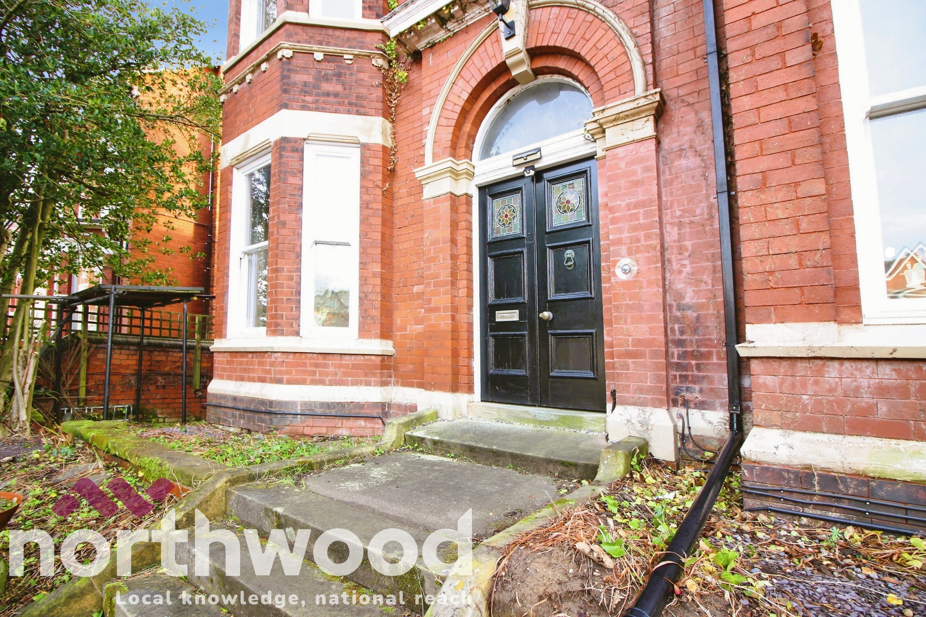 1 bedroom Flat To Let