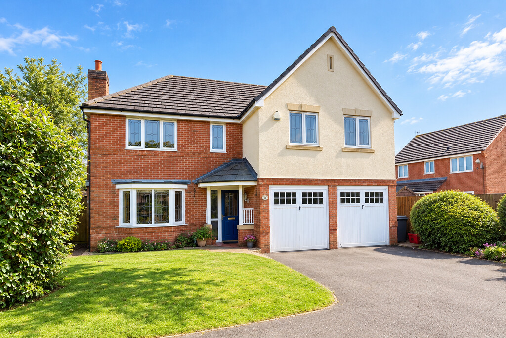 5 bedroom Detached house For Sale