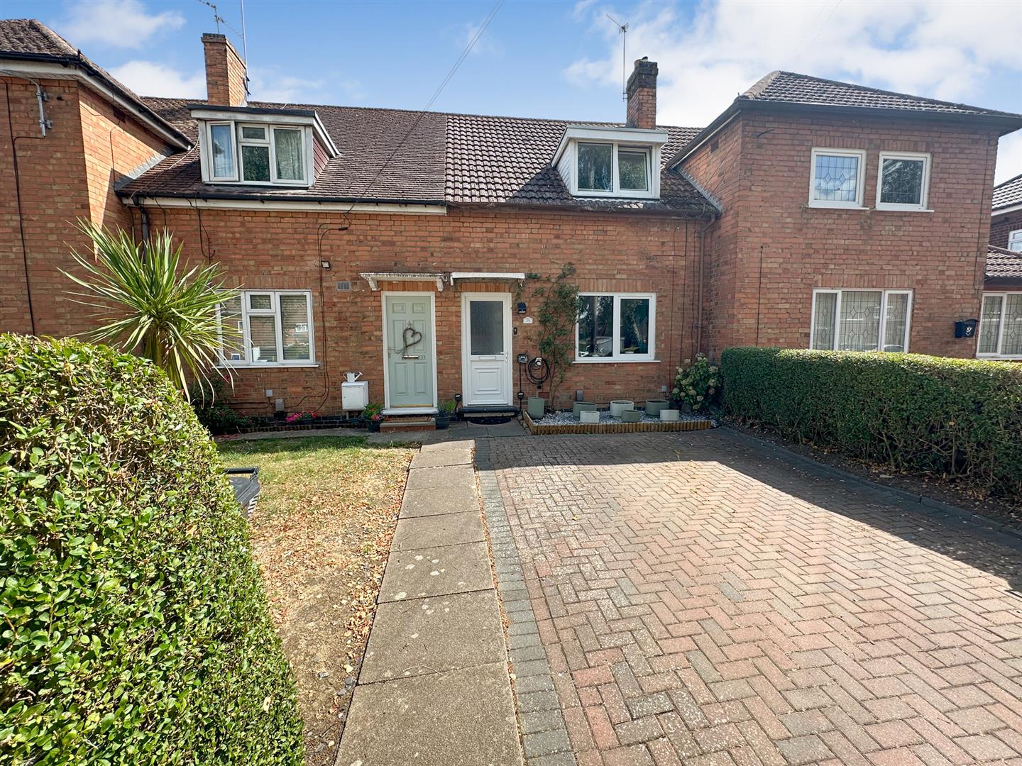 2 bedroom Terraced House Under Offer