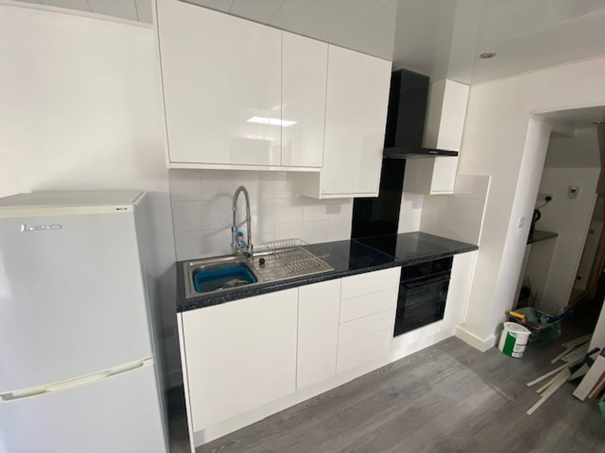 1 bedroom Flat To Let
