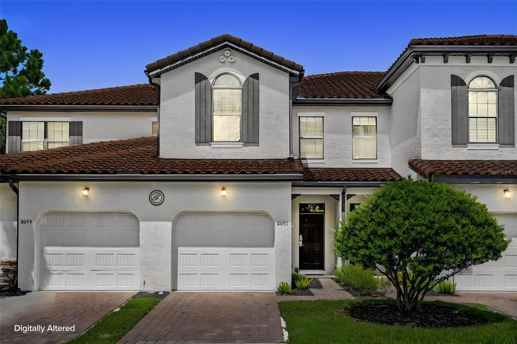 3 bedroom Town house For Sale