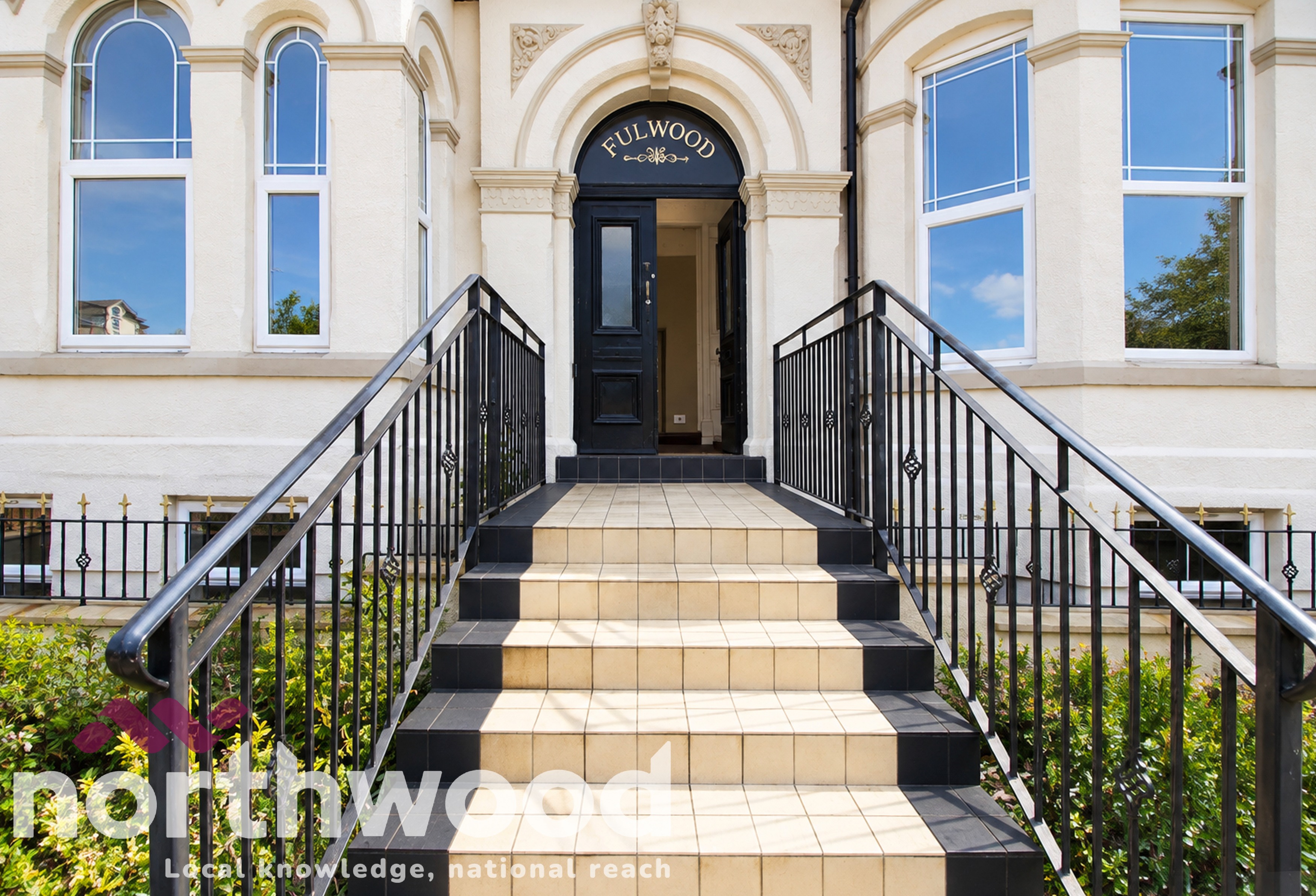 2 bedroom Flat To Let