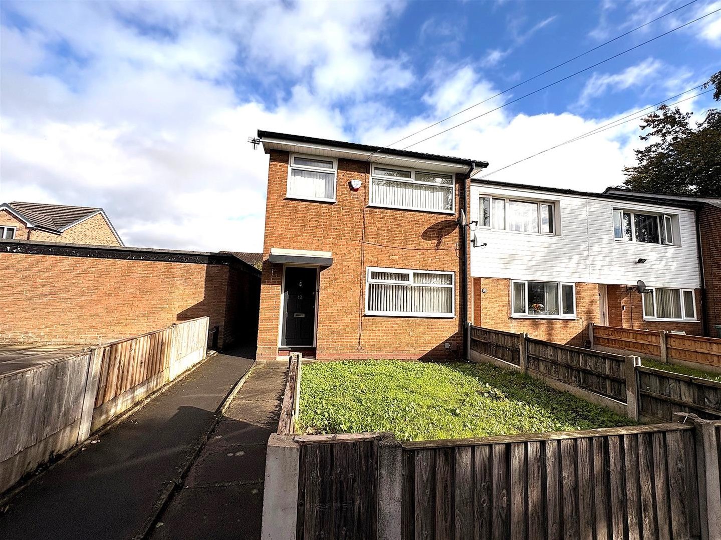 3 bedroom Mews house For Sale