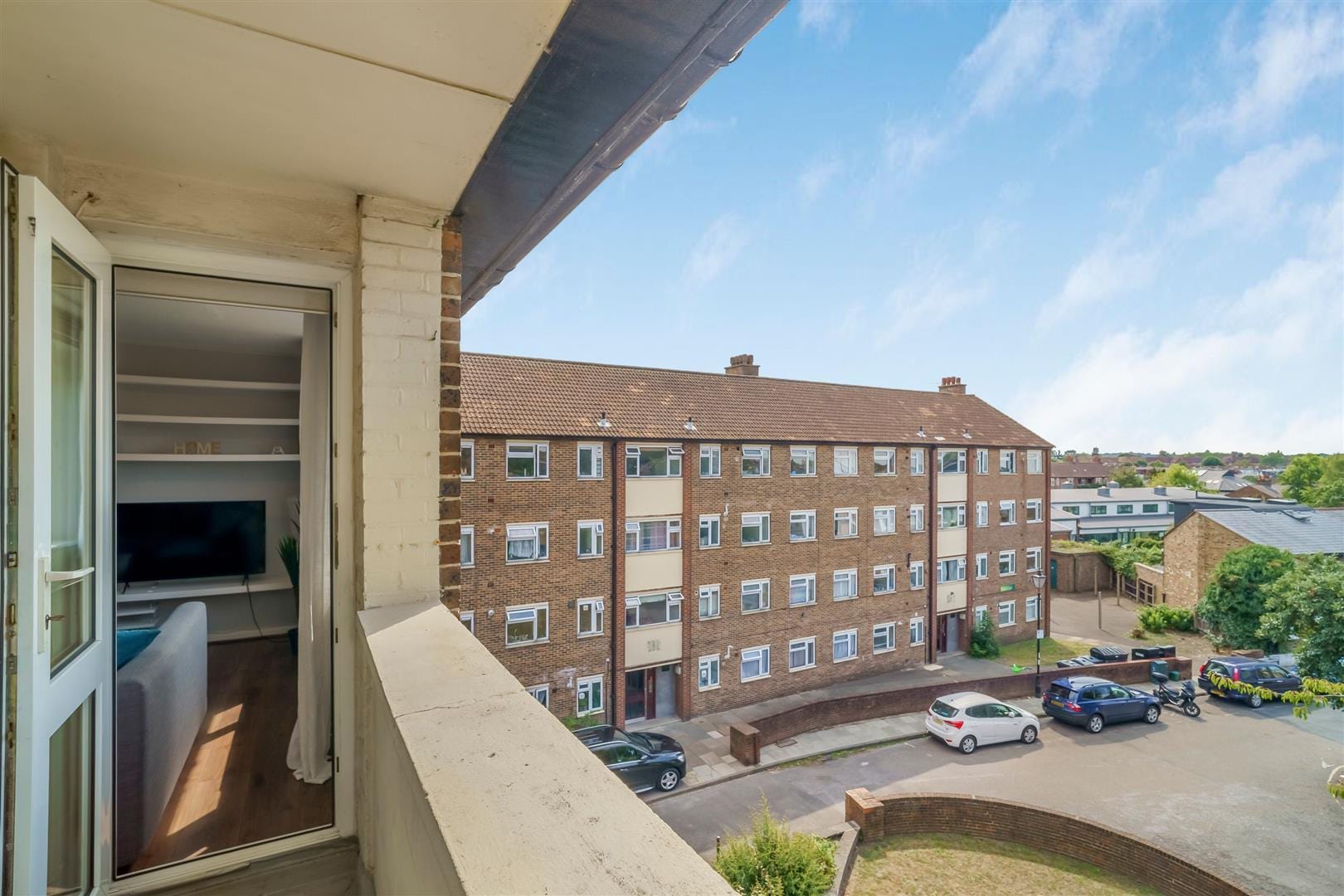 2 bedroom Flat Let