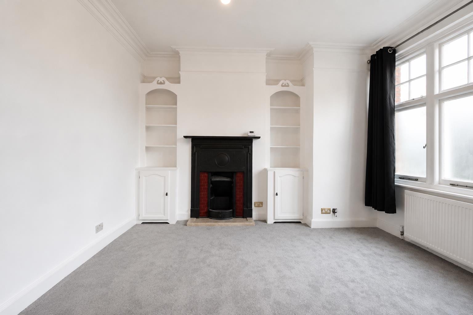 1 bedroom Flat Let